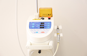 レーザー治療器